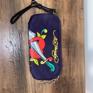 Ed hardy clutch